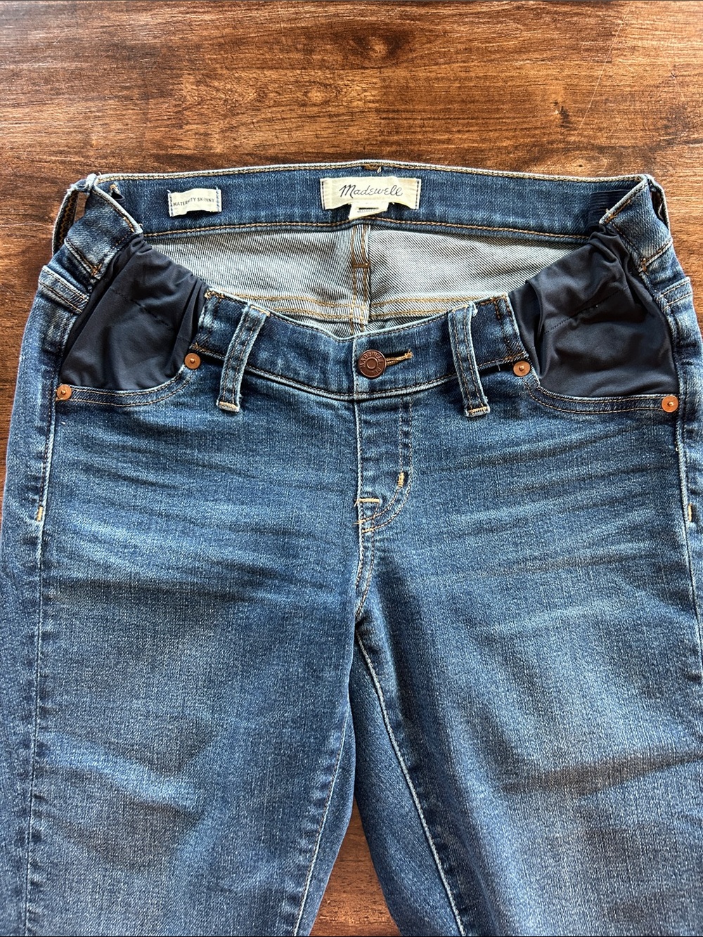 Madewell Blue Stretch Maternity Jeans with Navy Panel